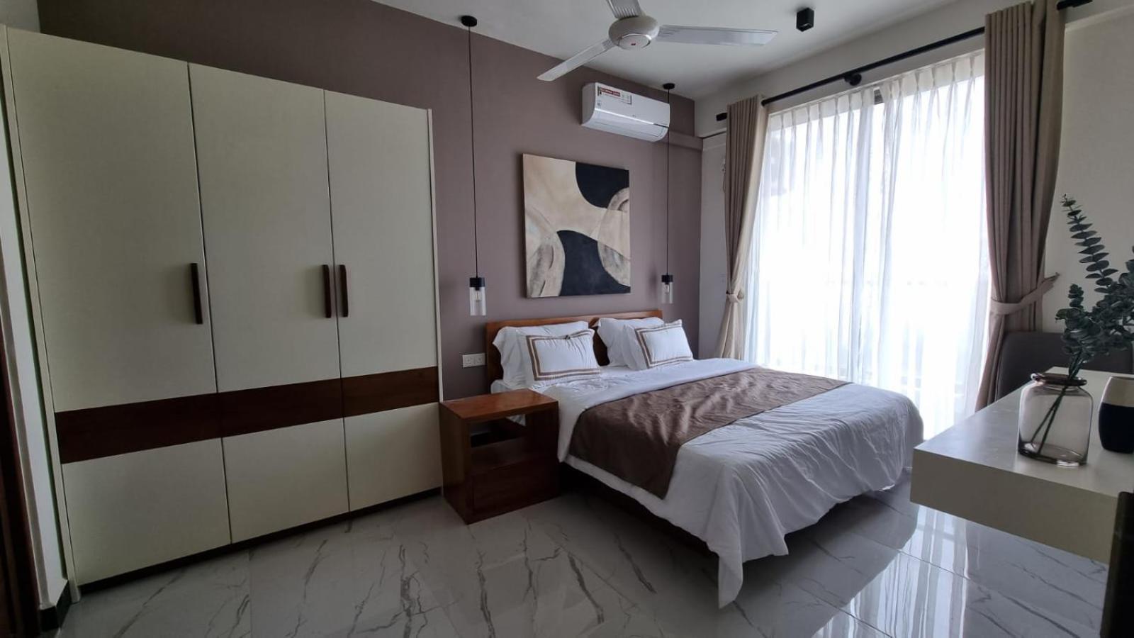 Marine Breeze Wellawatte Apartment Colombo Exterior photo